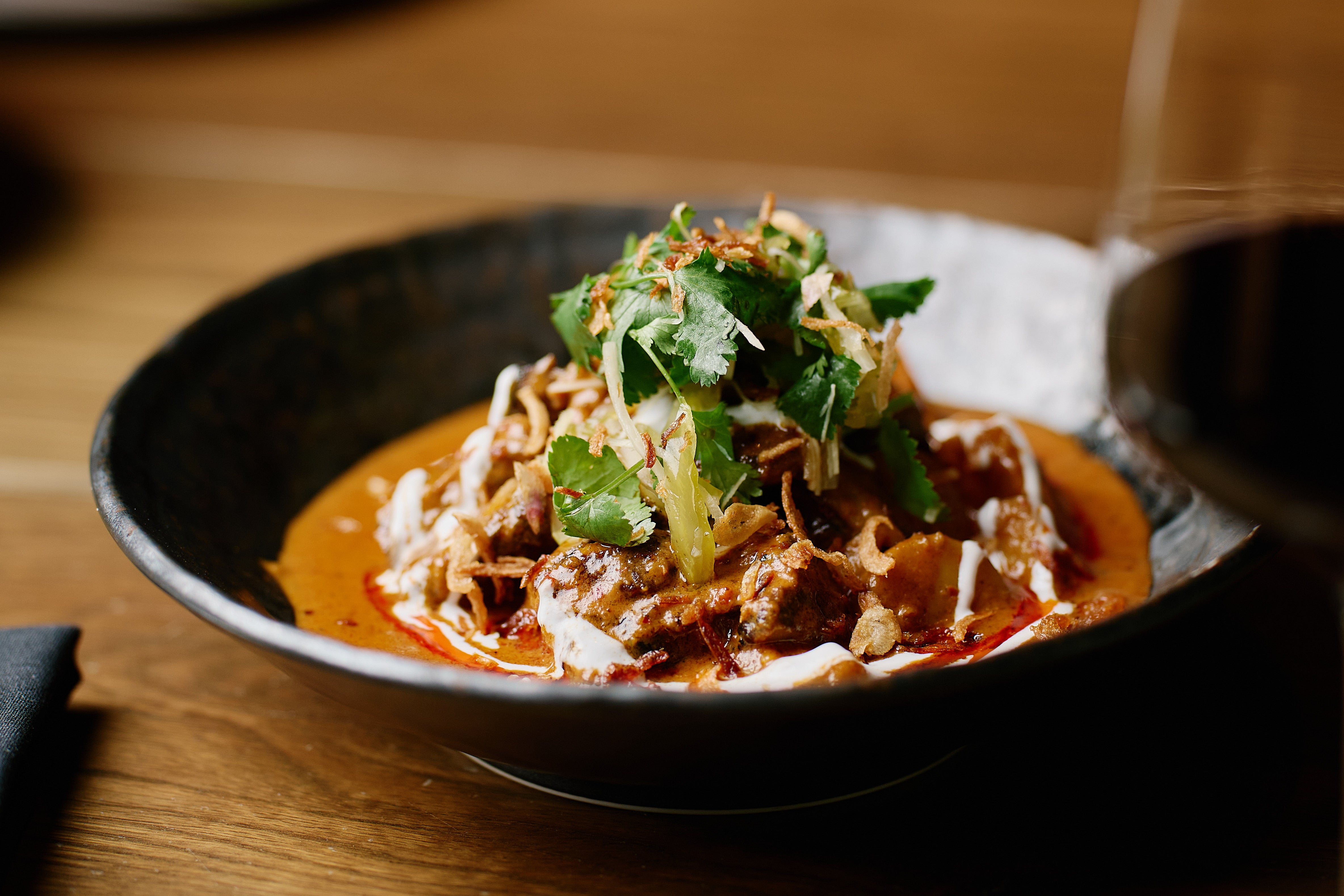 Yellow curry lamb shoulder at Smith St Hotel, image credit Kristoffer Paulsen