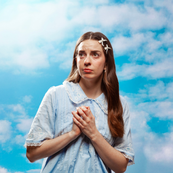 Emma Holland – Dog Dies At The Start