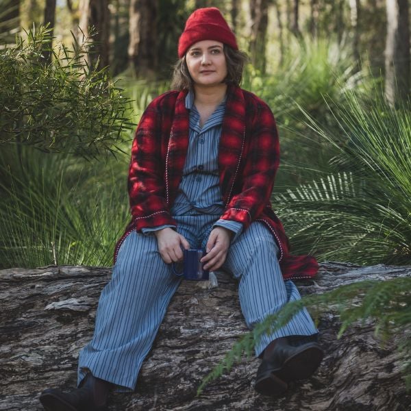 Laura Davis – Swag