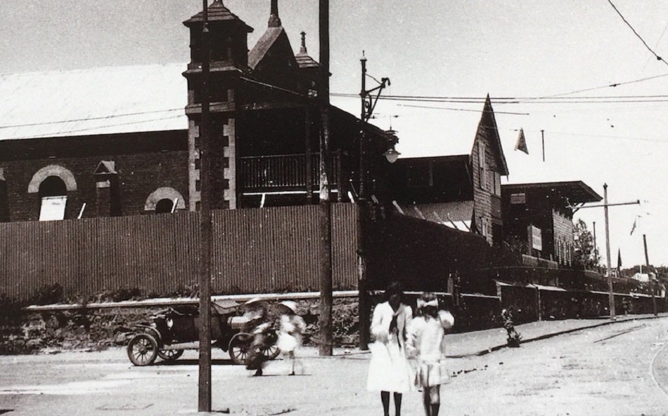 Black and White photo of Perth's first Synagogue