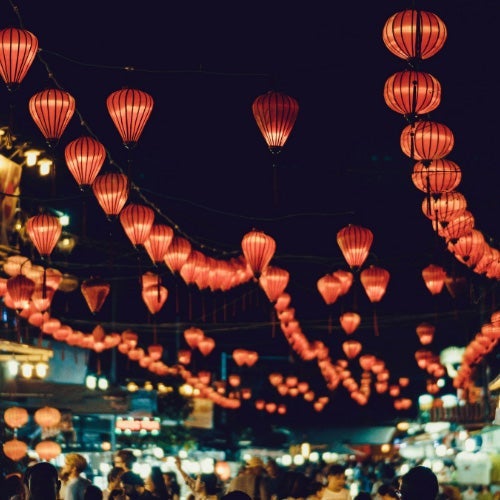 Night Hawker at Chow’s Table