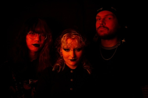 MONOCHROMIA / JUST FOR A DAY / VELORA / BRATZILLA
