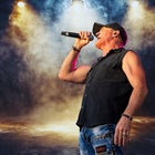 SHANNON NOLL - The Road In Front Of Me Tour