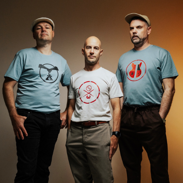 Cookin On 3 Burners live at Longley International Hotel in Hobart on May 03, 2026 - Concert poster