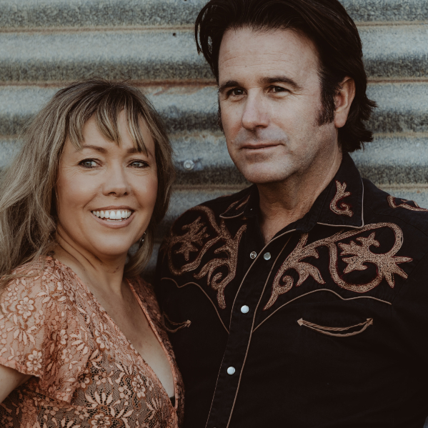 FELICITY URQUHART & JOSH CUNNINGHAM - Everything Around You Tour live at Crossroads Bar in Dubbo on May 01, 2026 - Concert poster